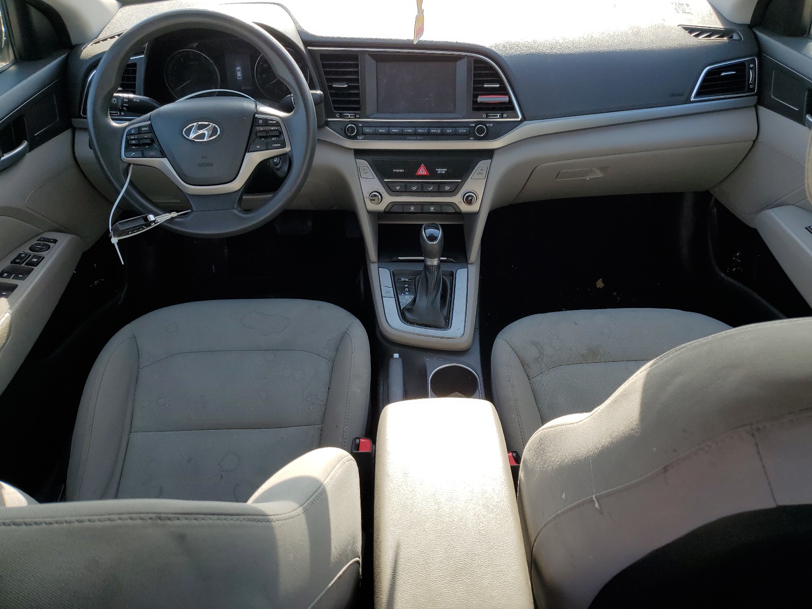 5NPD84LF8JH231329 2018 Hyundai Elantra Sel