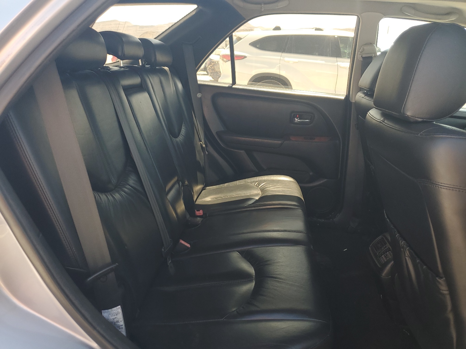 JTJHF10U810233861 2001 Lexus Rx 300