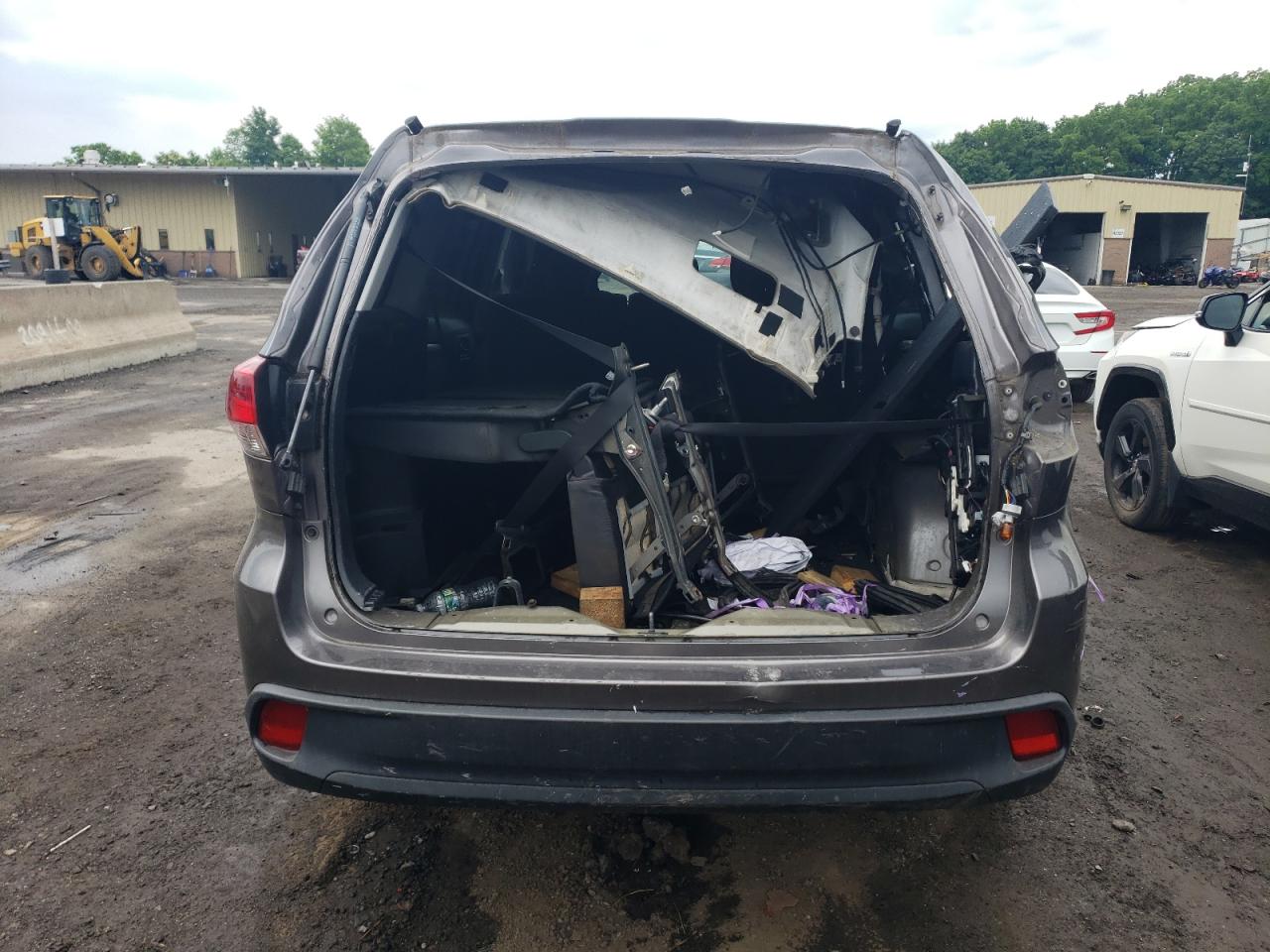 2019 Toyota Highlander Le VIN: 5TDZZRFH6KS303024 Lot: 58551144