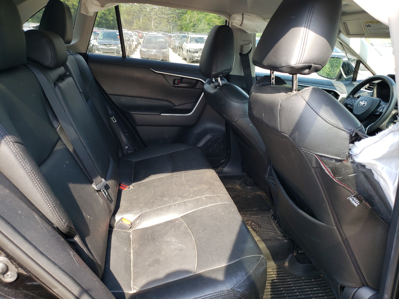 2T3F1RFV1MC167808 2021 Toyota Rav4 Le