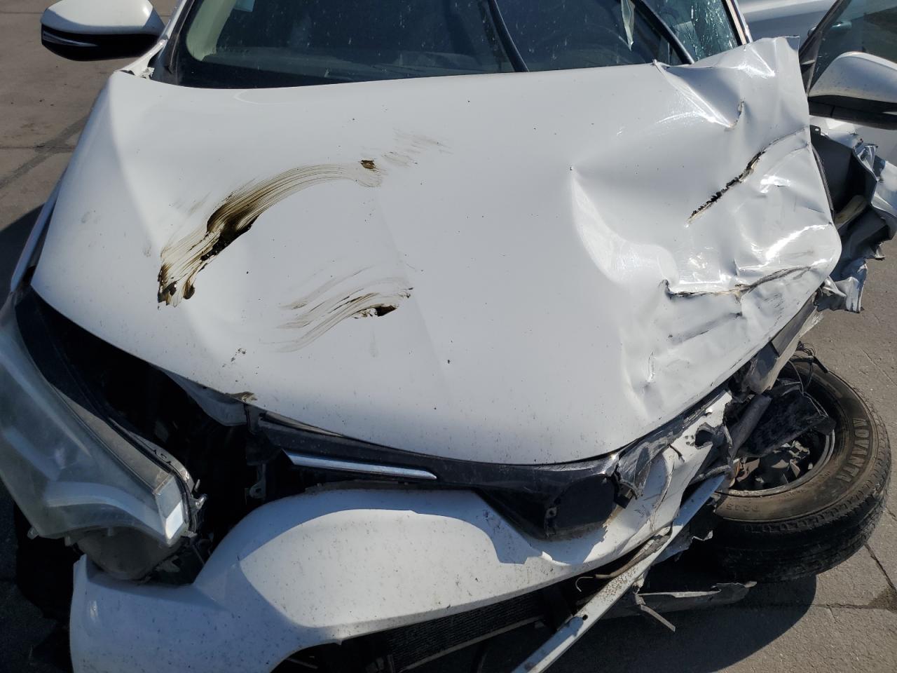 2018 Toyota RAV 4 - Image 14