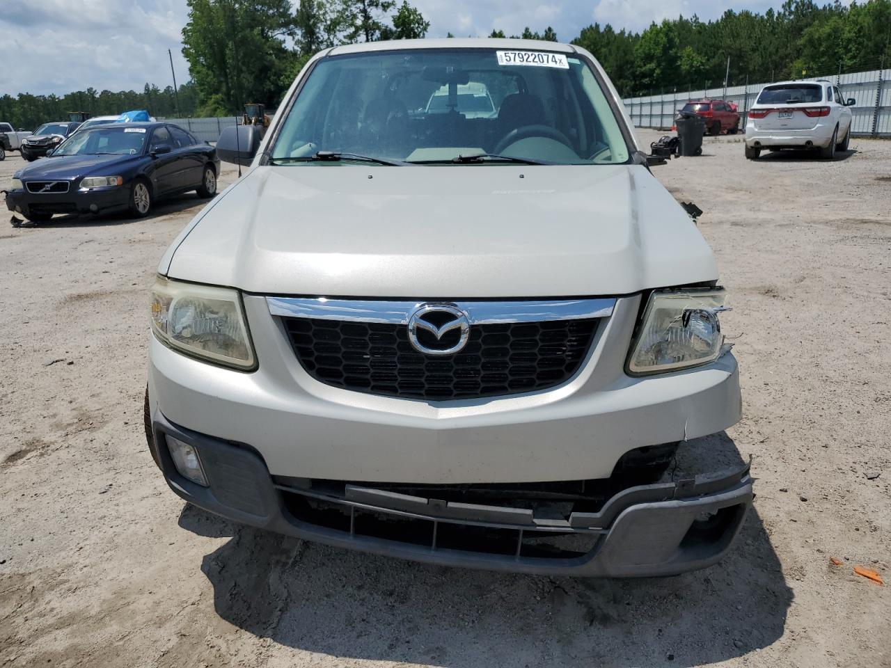 2008 Mazda Tribute I VIN: 4F2CZ02Z18KM11227 Lot: 57922074