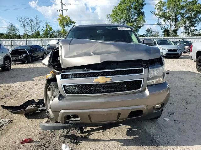 2012 Chevrolet Suburban C1500 Lt VIN: 1GNSCJE04CR195381 Lot: 60891994