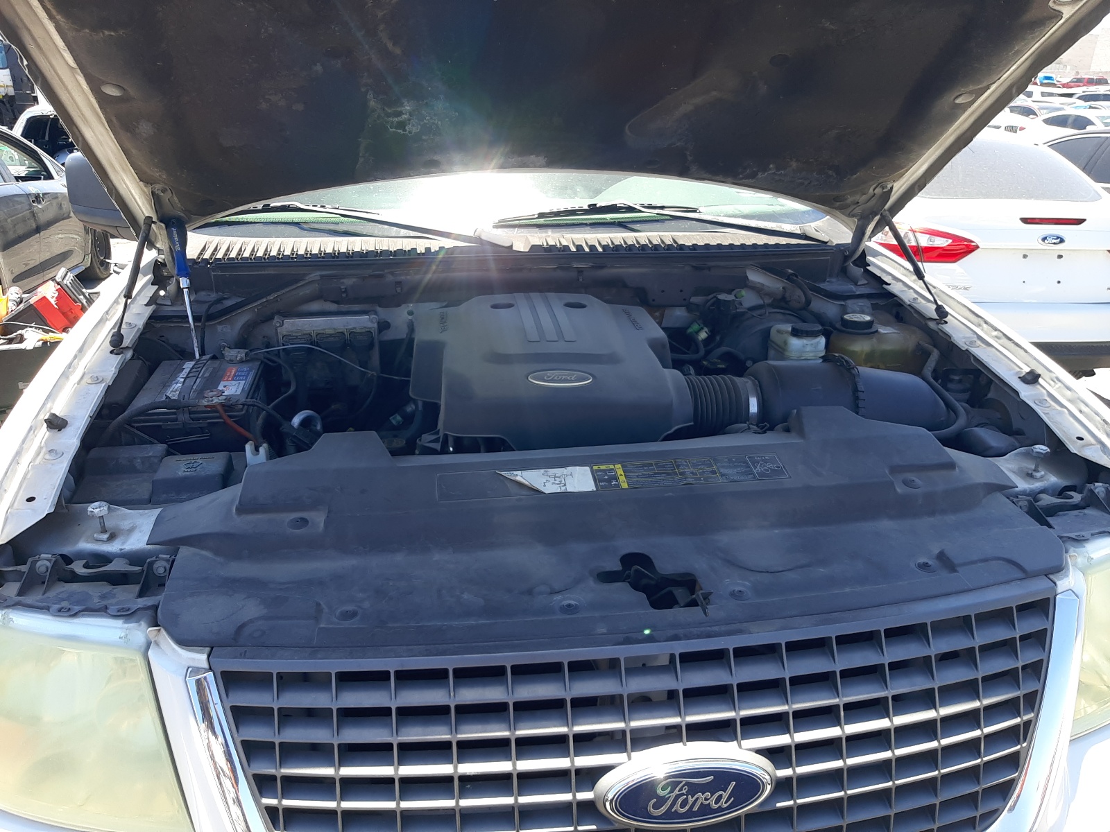 1FMRU15W54LA01918 2004 Ford Expedition Xlt
