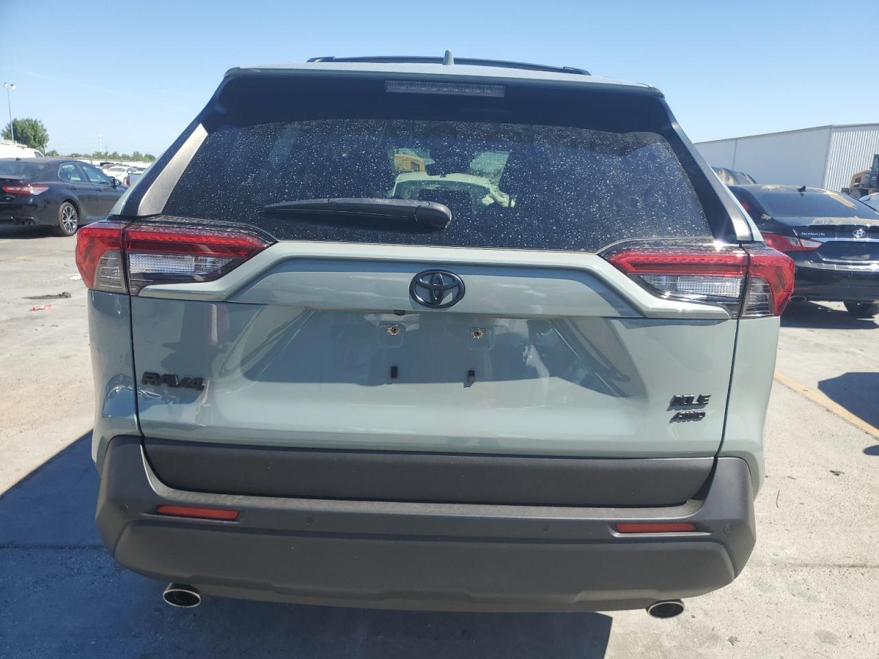 2021 Toyota Rav4 Xle Premium VIN: JTMA1RFVXMD084612 Lot: 60940294