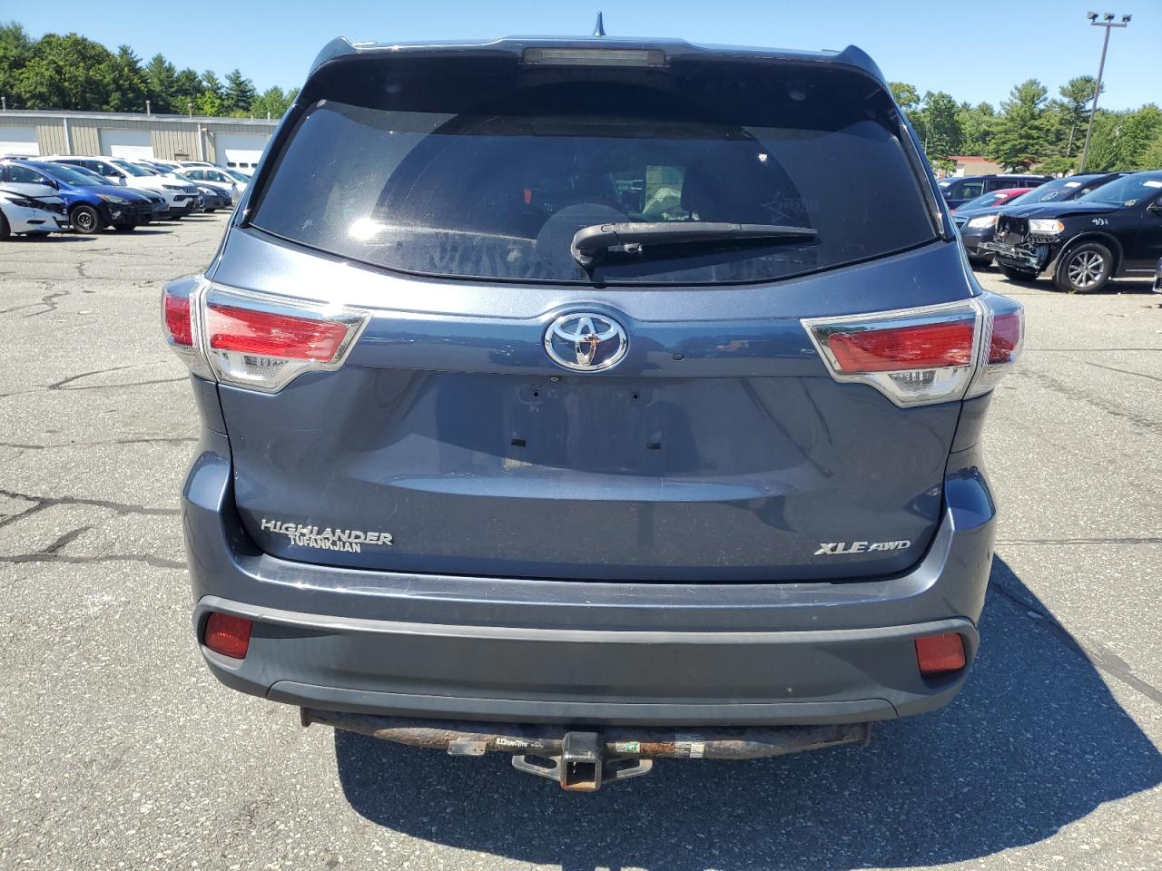 2015 Toyota Highlander Xle VIN: 5TDJKRFH9FS172646 Lot: 61193664