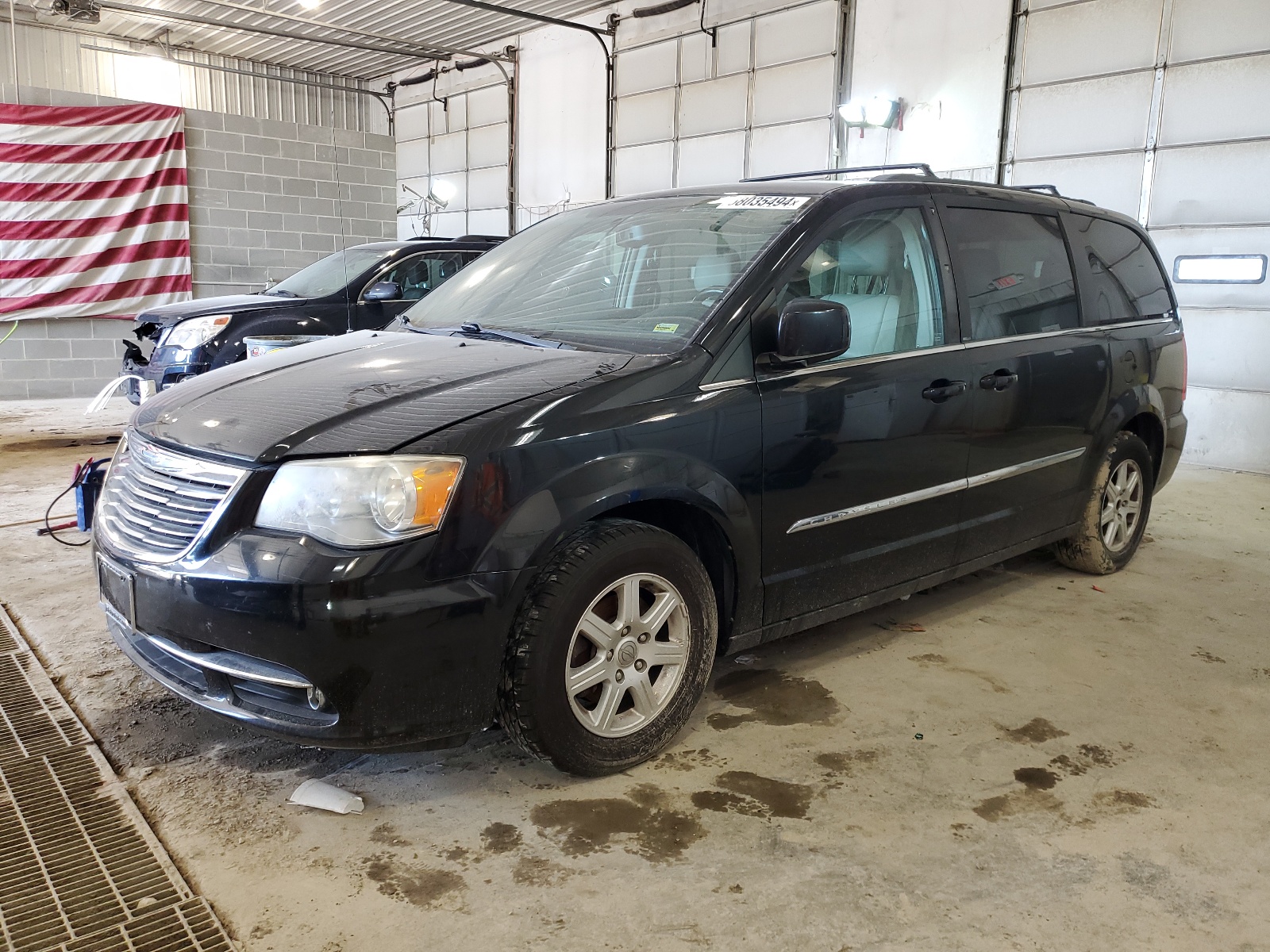 2013 Chrysler Town & Country Touring vin: 2C4RC1BG3DR519375