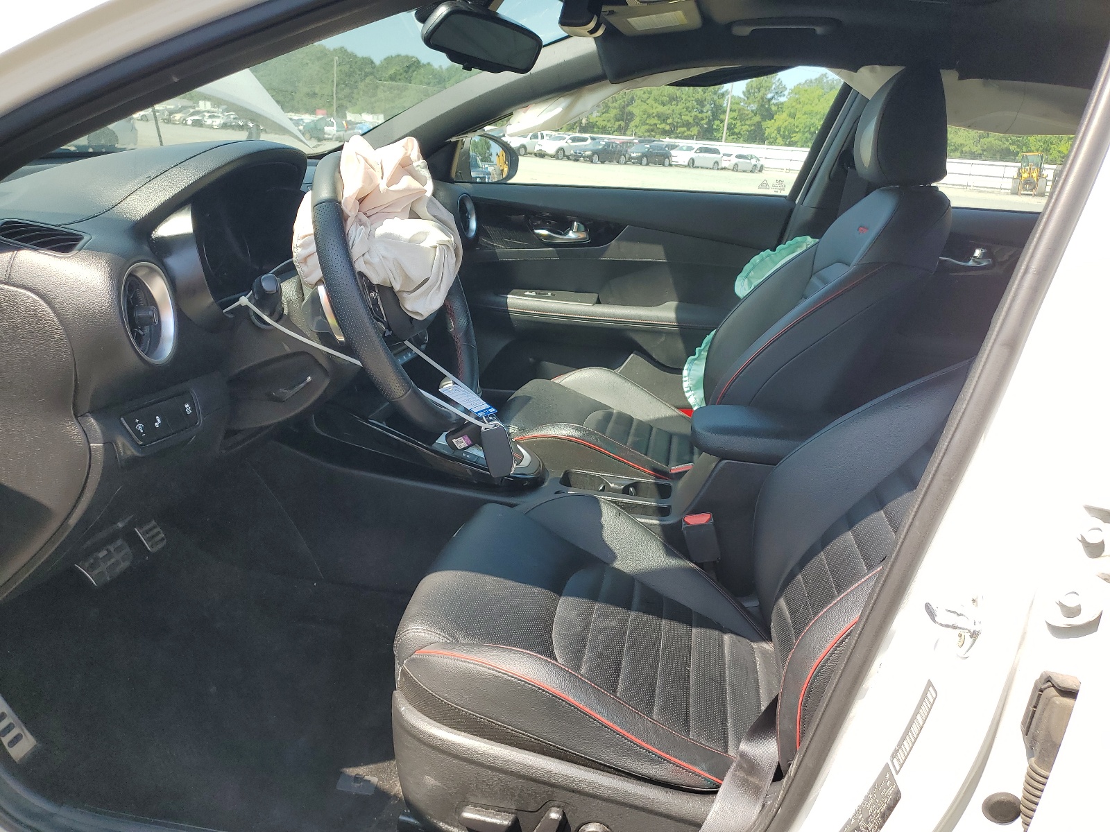 3KPF44AC5NE465113 2022 Kia Forte Gt