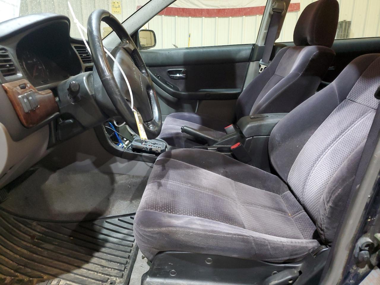 2003 Subaru Legacy L VIN: 4S3BH635637304554 Lot: 59232744