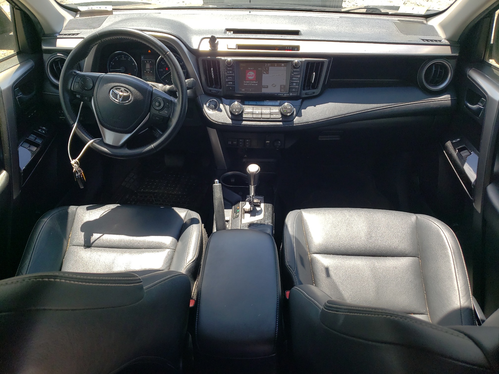 JTMDFREV9HJ153734 2017 Toyota Rav4 Limited