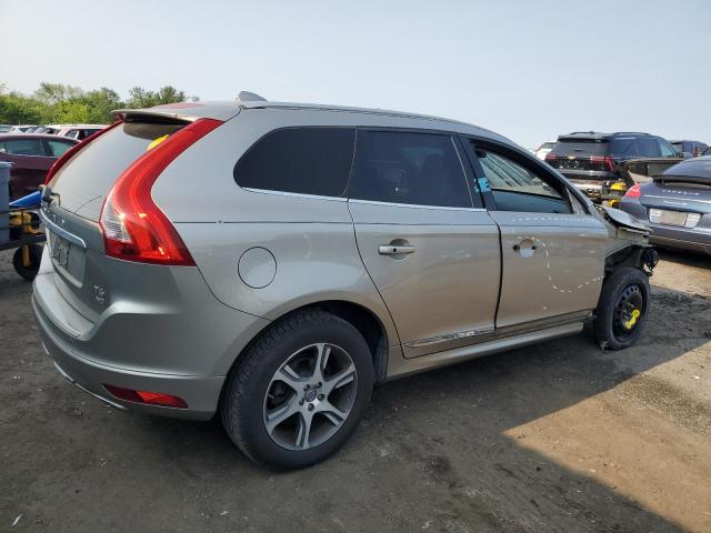 Parquets VOLVO XC60 2015 Srebrny