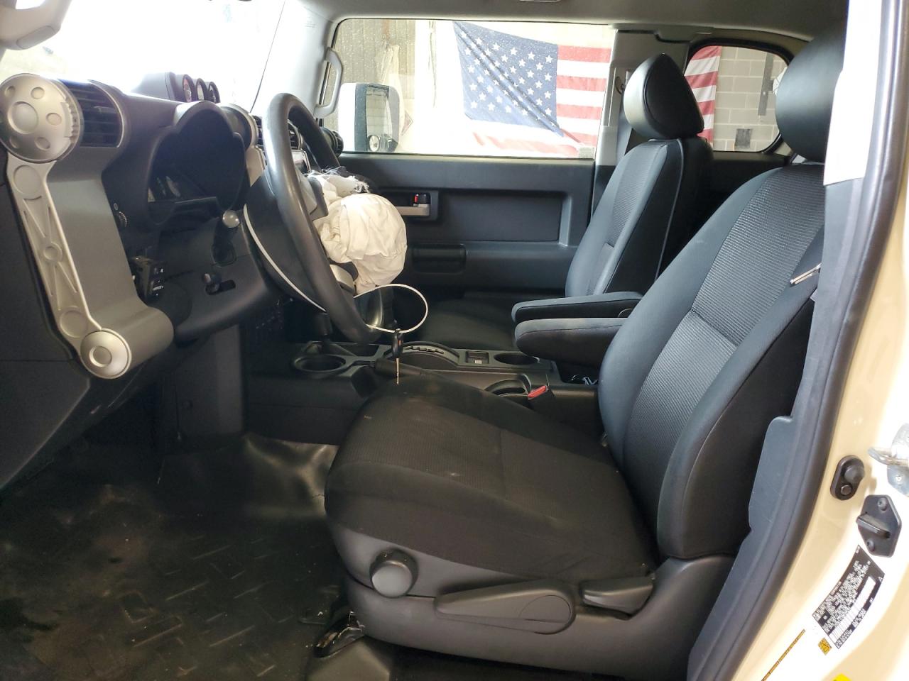 2008 Toyota Fj Cruiser VIN: JTEBU11FX8K048283 Lot: 60539445