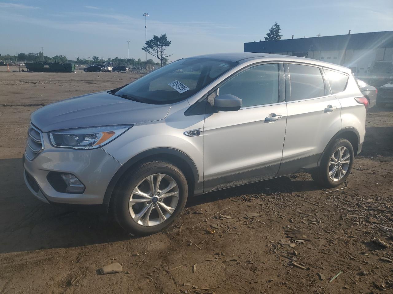 1FMCU0GD2KUA33020 FORD ESCAPE 2019