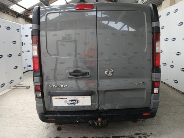2015 VAUXHALL VIVARO 270