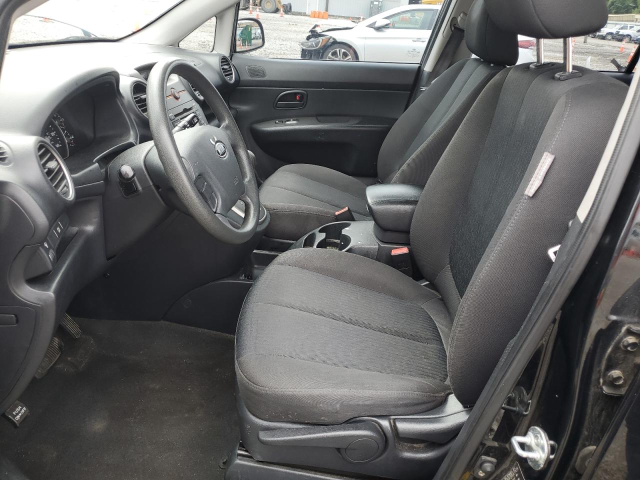 2009 Kia Rondo Lx VIN: KNAFG526597277149 Lot: 61144675