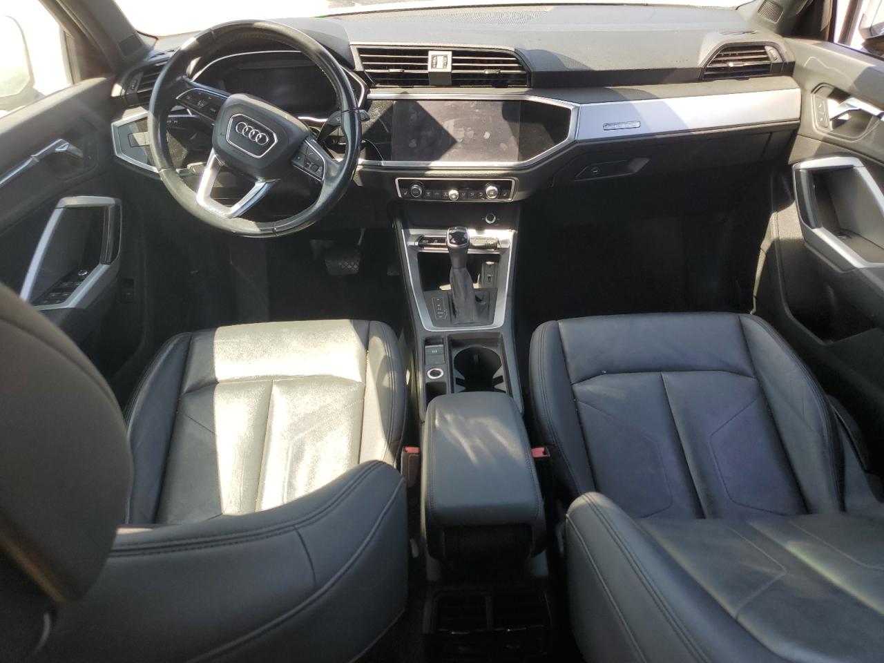 2020 Audi Q3 Premium VIN: WA1AECF32L1026309 Lot: 61504005