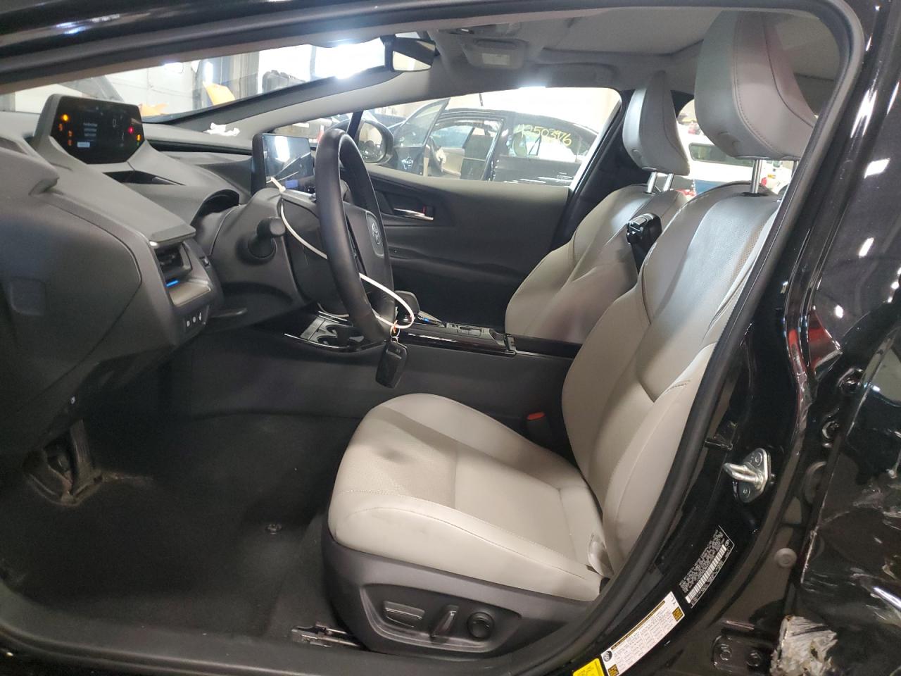 2024 Toyota Prius Le VIN: JTDADABU8R3007725 Lot: 61958215