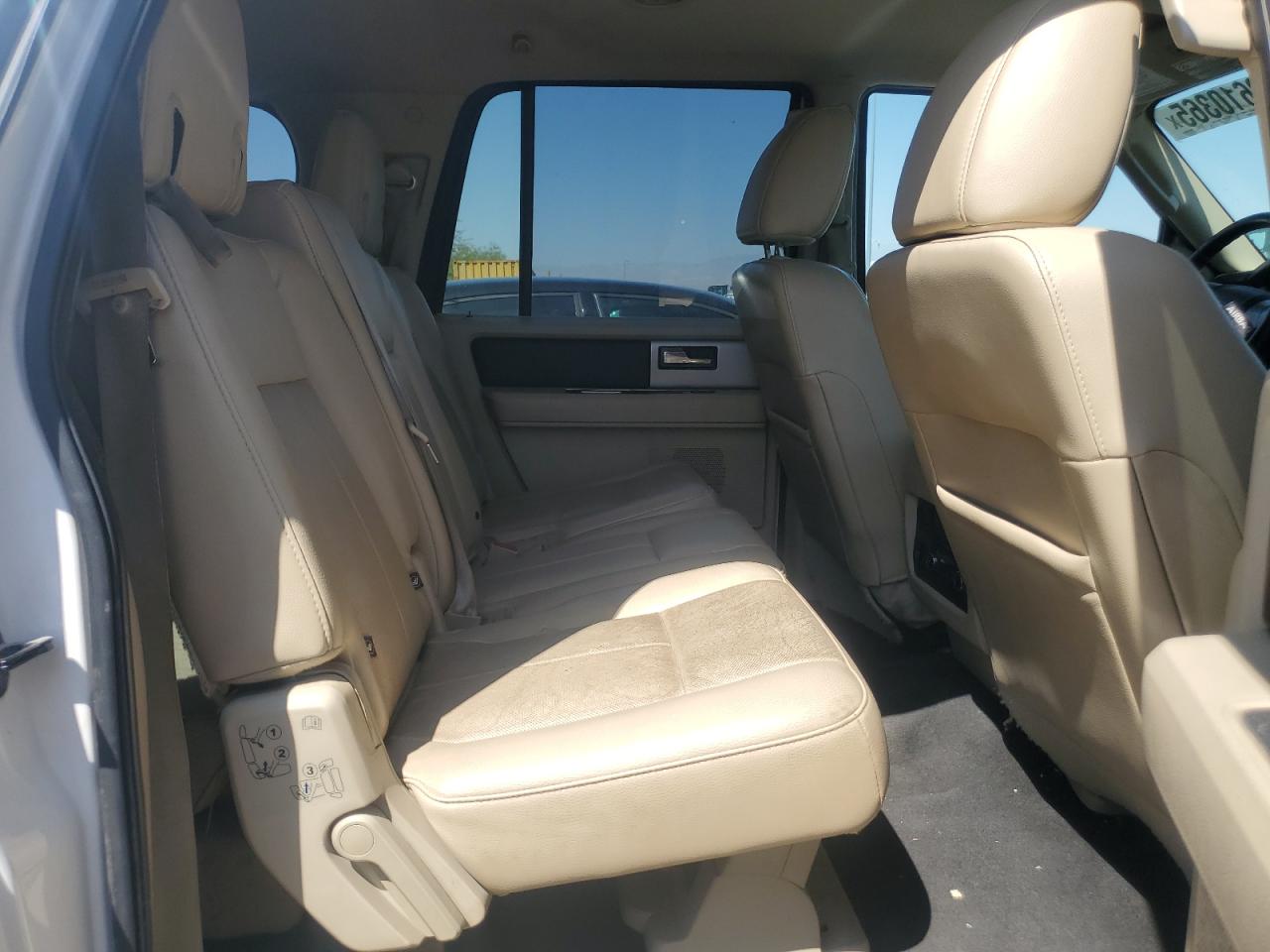FORD EXPEDITION 2015 VIN 1FMJK1JT9FEF38734 photo 11