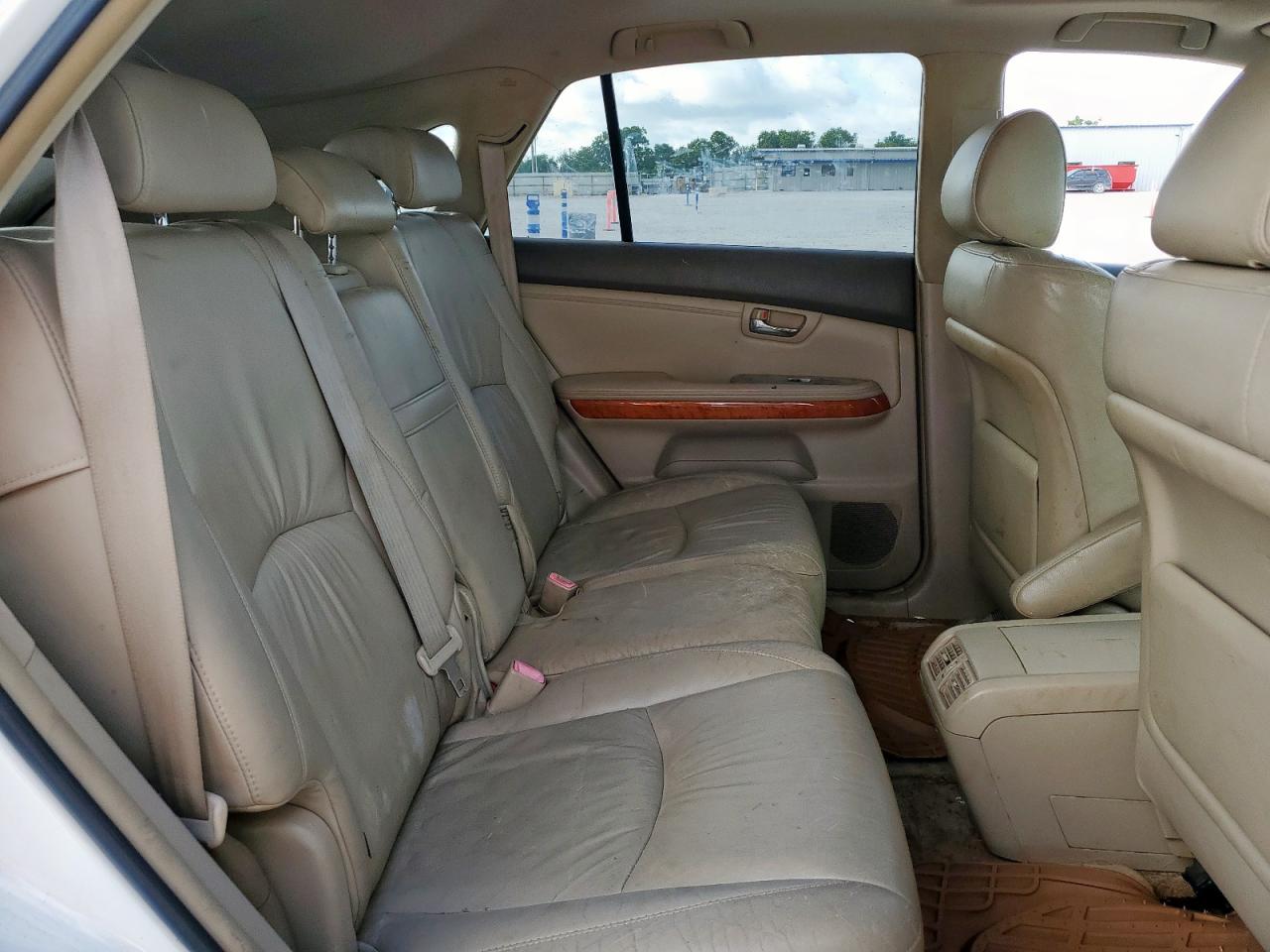 2004 Lexus Rx 330 VIN: JTJGA31U140042663 Lot: 62647295