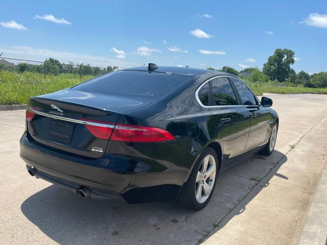  JAGUAR XF 2018 Czarny