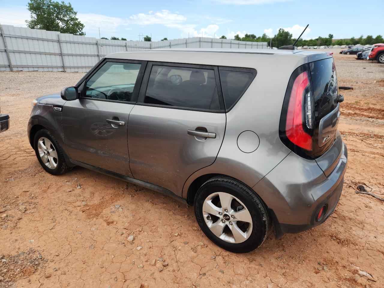 2017 Kia Soul VIN: KNDJN2A22H7489585 Lot: 62954095