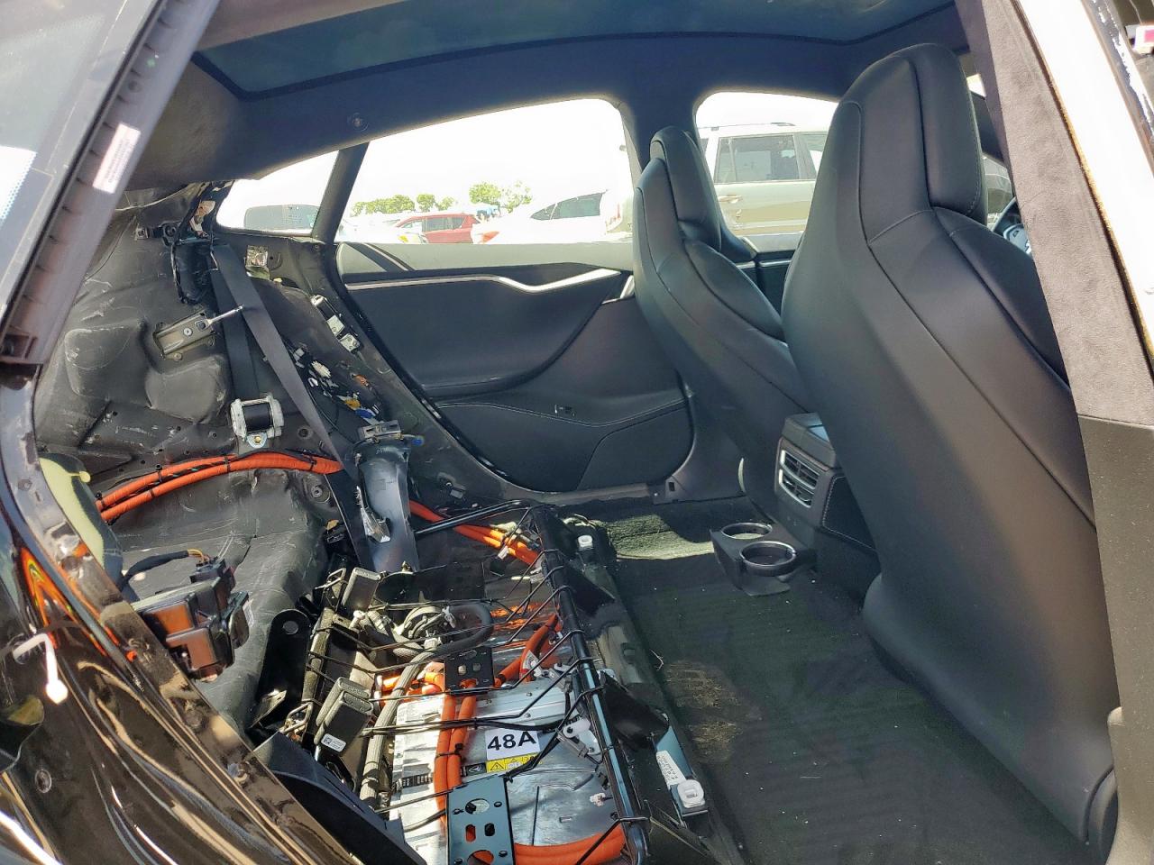 2018 Tesla Model S VIN: 5YJSA1E25JF235938 Lot: 61256185
