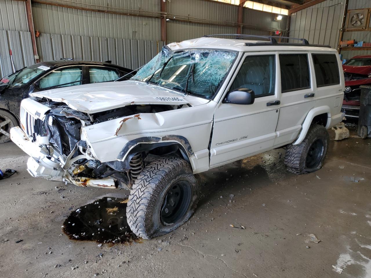 1998 Jeep Cherokee Sport for Sale in West Mifflin, PA - Front End