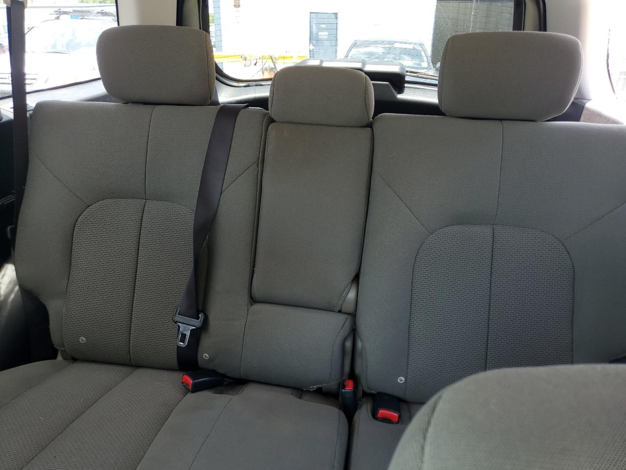 2004 Mitsubishi Endeavor Ls VIN: 4A4MM21S14E094862 Lot: 61629395