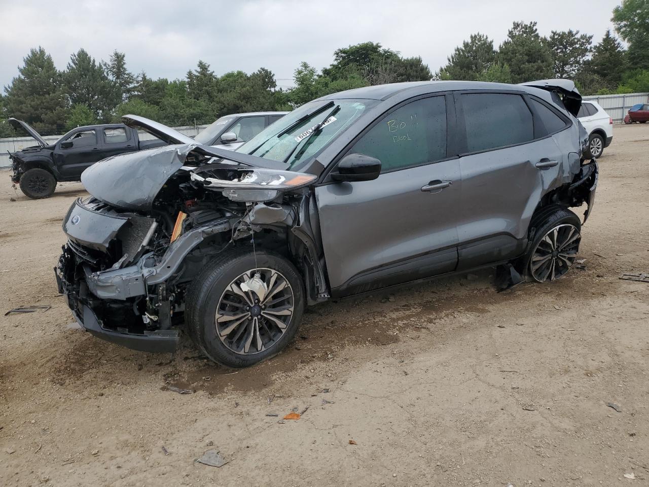 1FMCU9G67NUB44494 FORD ESCAPE 2022