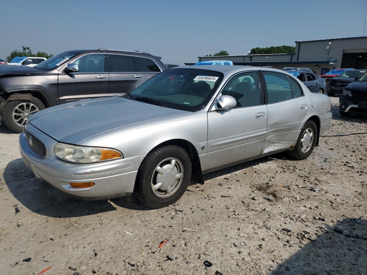 Wayland, MI에서 판매 중인 2000 Buick Lesabre Limited - Side