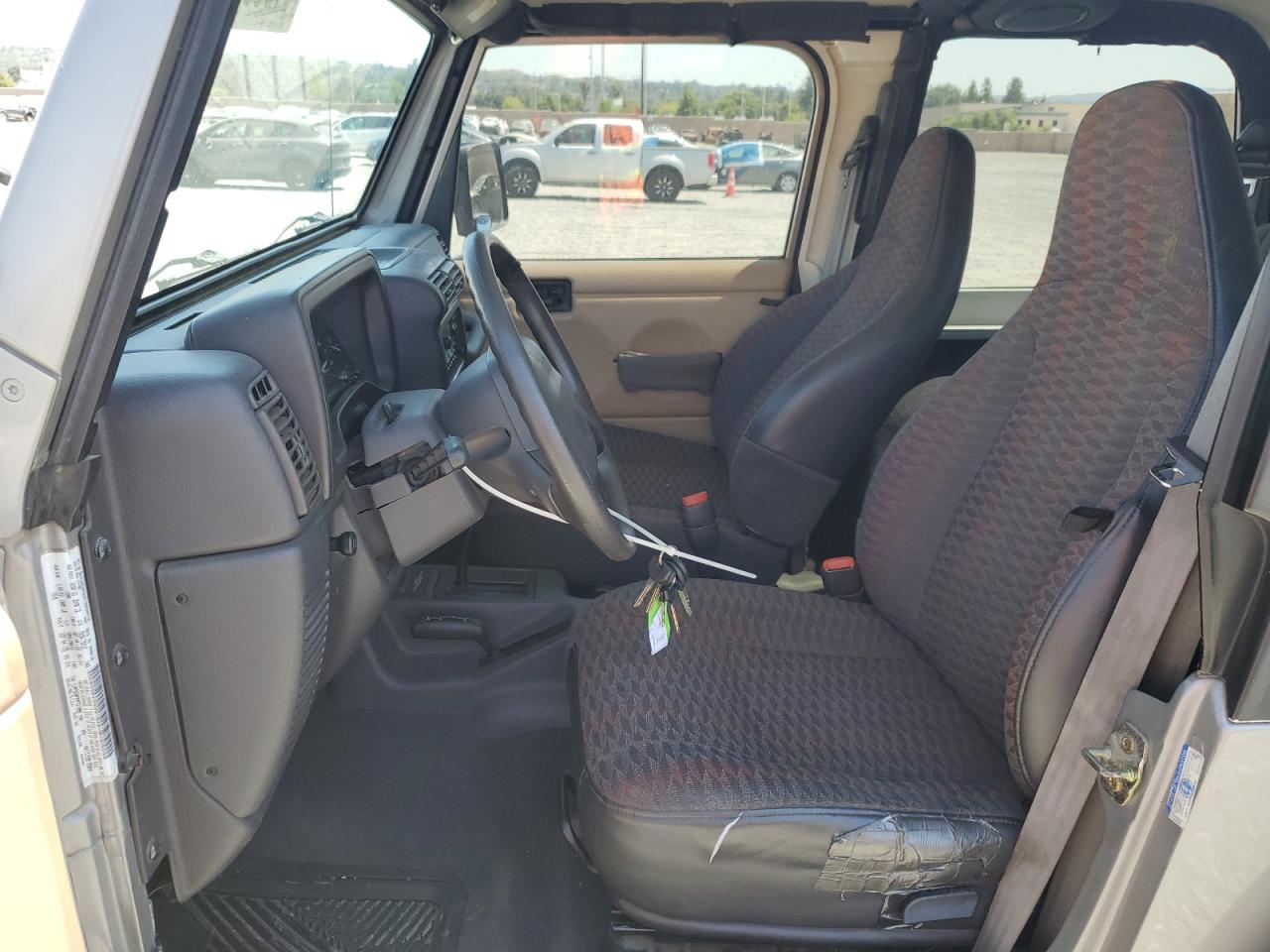 2000 Jeep Wrangler / Tj Se VIN: 1J4FA29P7YP737289 Lot: 61869865