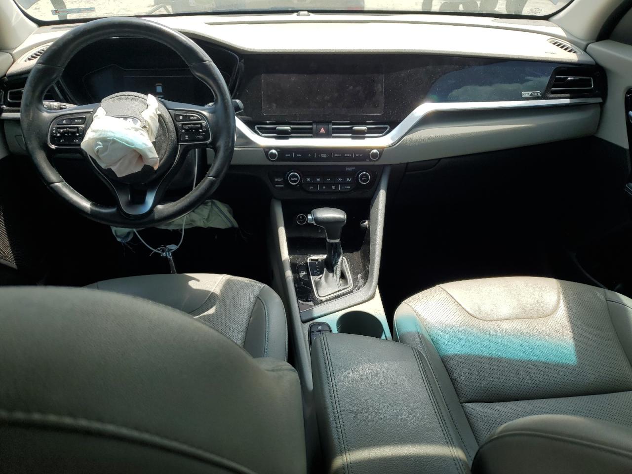 2020 Kia Niro Ex Premium VIN: KNDCE3LCXL5445696 Lot: 61838825