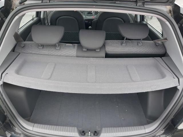 2011 KIA RIO DOMINO 