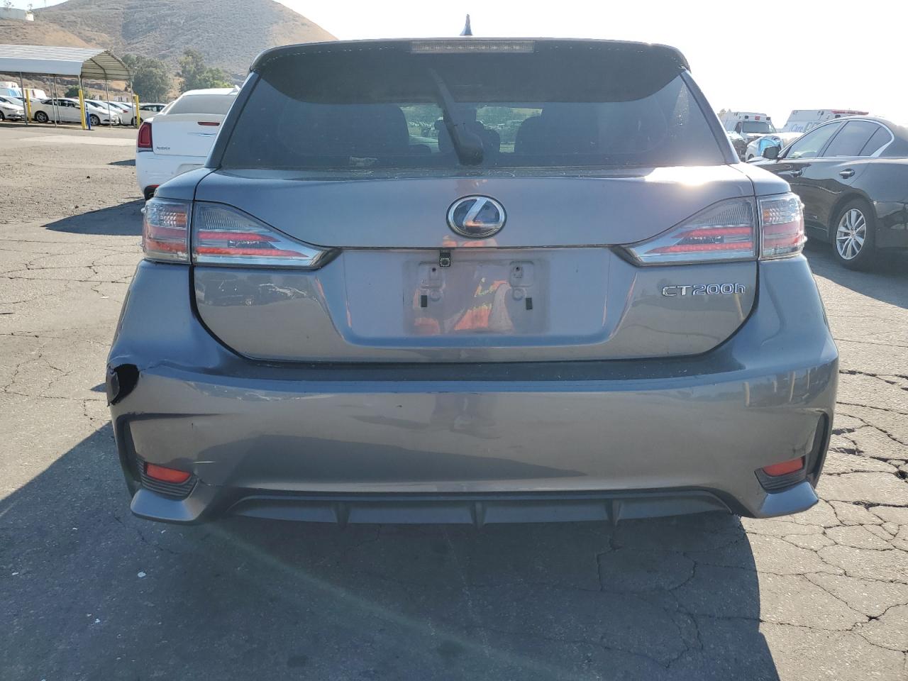 2014 Lexus Ct 200 VIN: JTHKD5BH8E2205329 Lot: 61021575