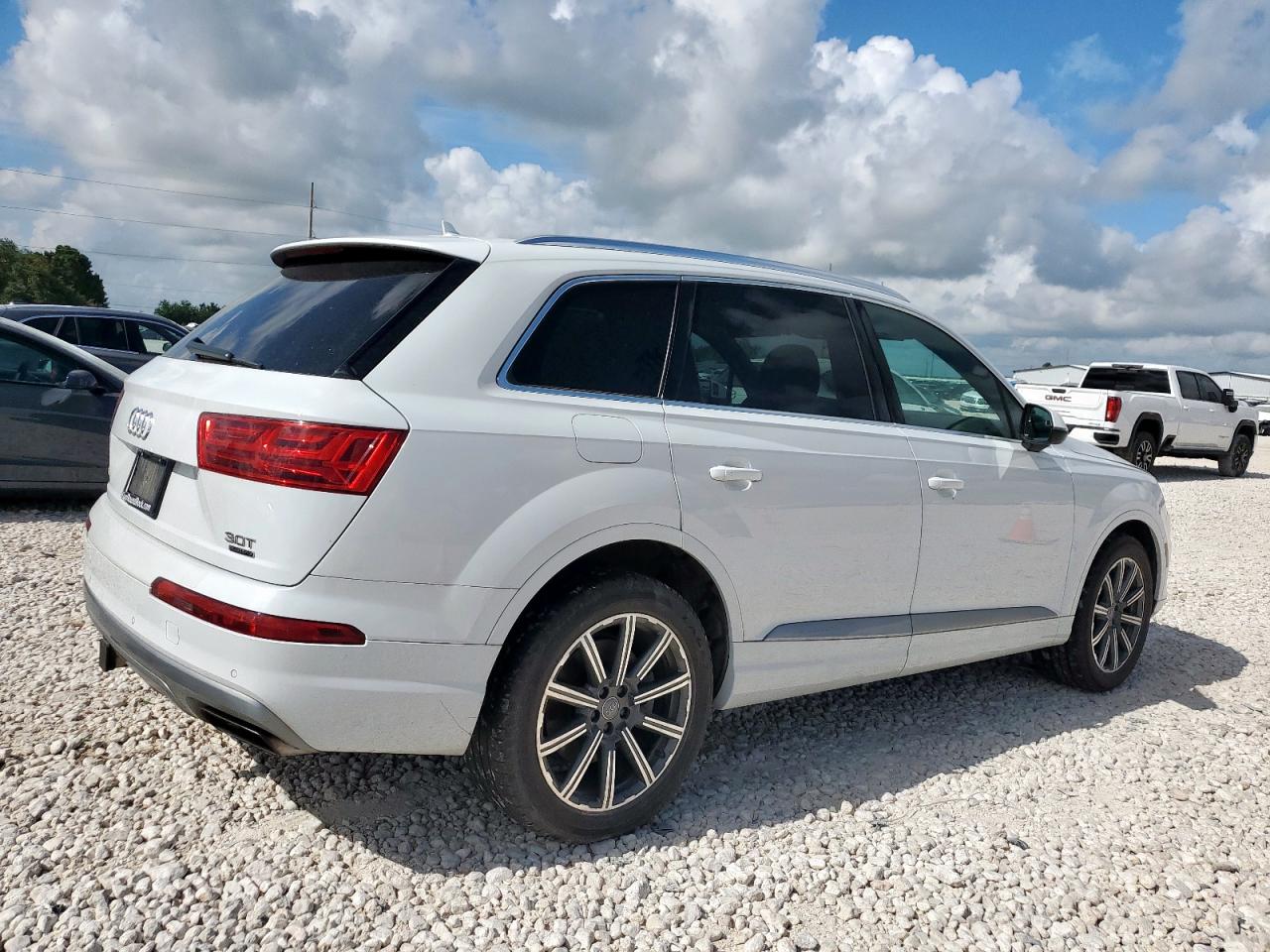 AUDI Q7 2018 VIN WA1VAAF74JD029082 zdjęcie 3