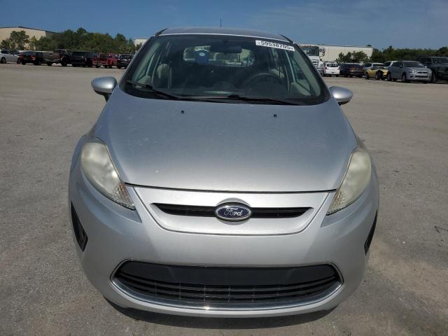  FORD FIESTA 2012 Srebrny