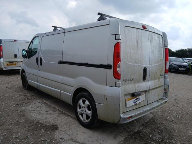 2010 RENAULT TRAFIC LL2