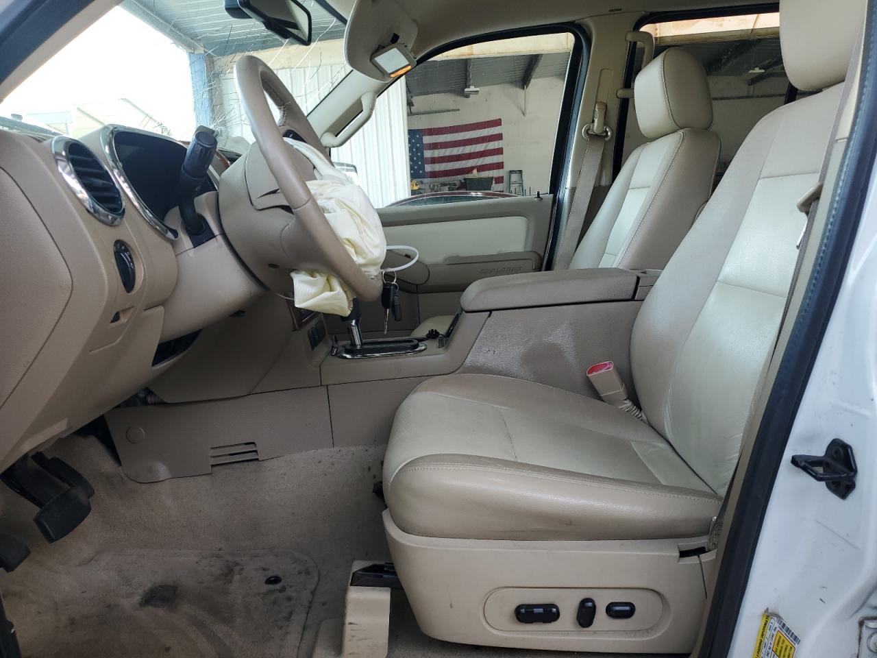 2008 Ford Explorer Eddie Bauer VIN: 1FMEU74858UA26435 Lot: 62370115