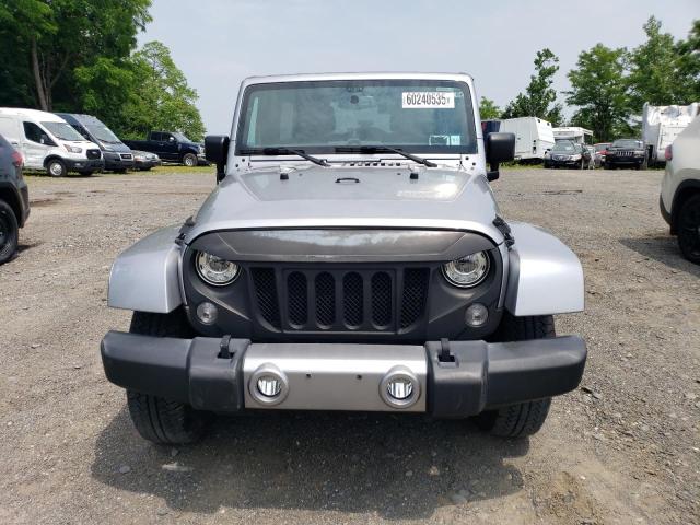  JEEP WRANGLER 2018 Srebrny