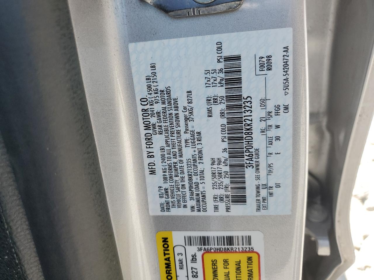 3FA6P0HD8KR213235 FORD FUSION 2019