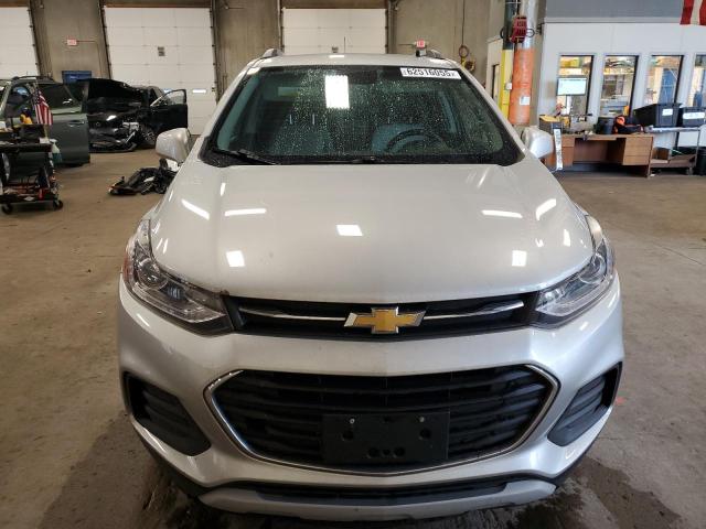 Parquets CHEVROLET TRAX 2017 Silver
