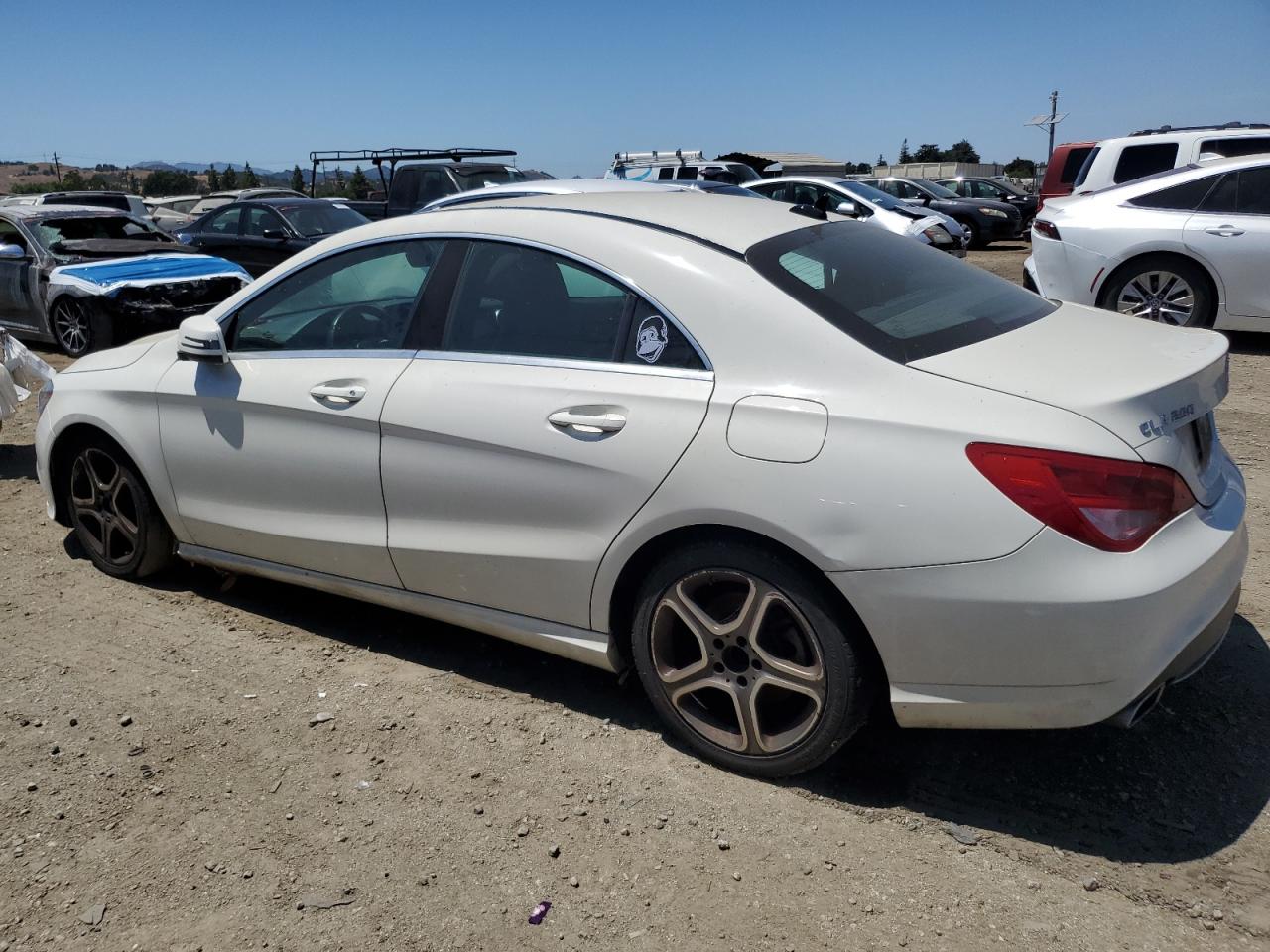 MERCEDES-BENZ CLA-CLASS 2014 VIN WDDSJ4EB8EN058638 zdjęcie 2