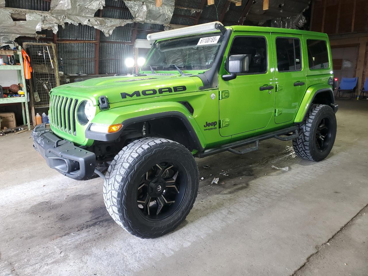 2019 Jeep Wrangler Unlimited Sahara zu verkaufen in Albany, NY - Front End