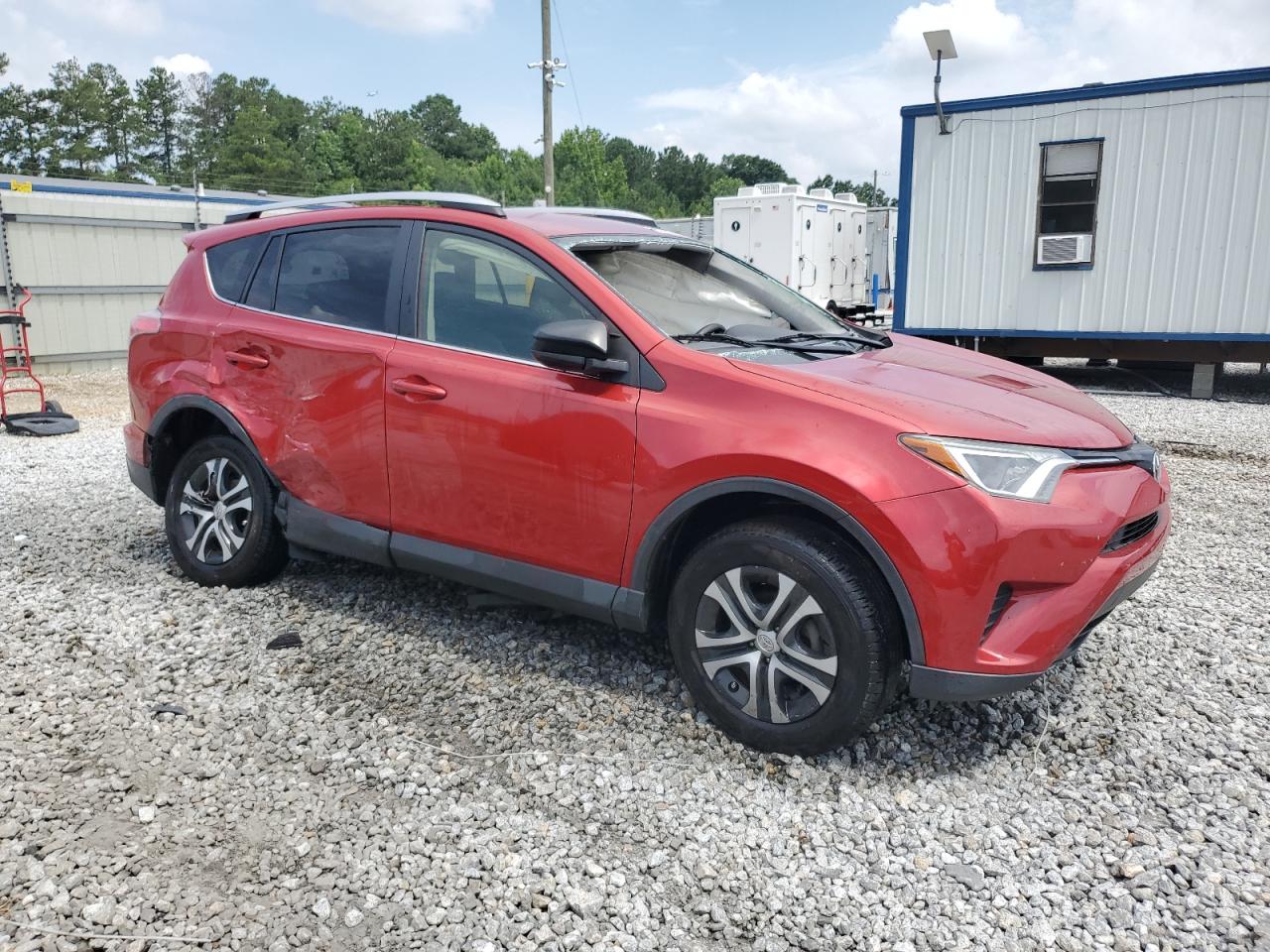 JTMZFREV2GJ096135 TOYOTA RAV4 2016