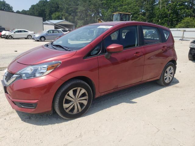  NISSAN VERSA 2017 Czerwony