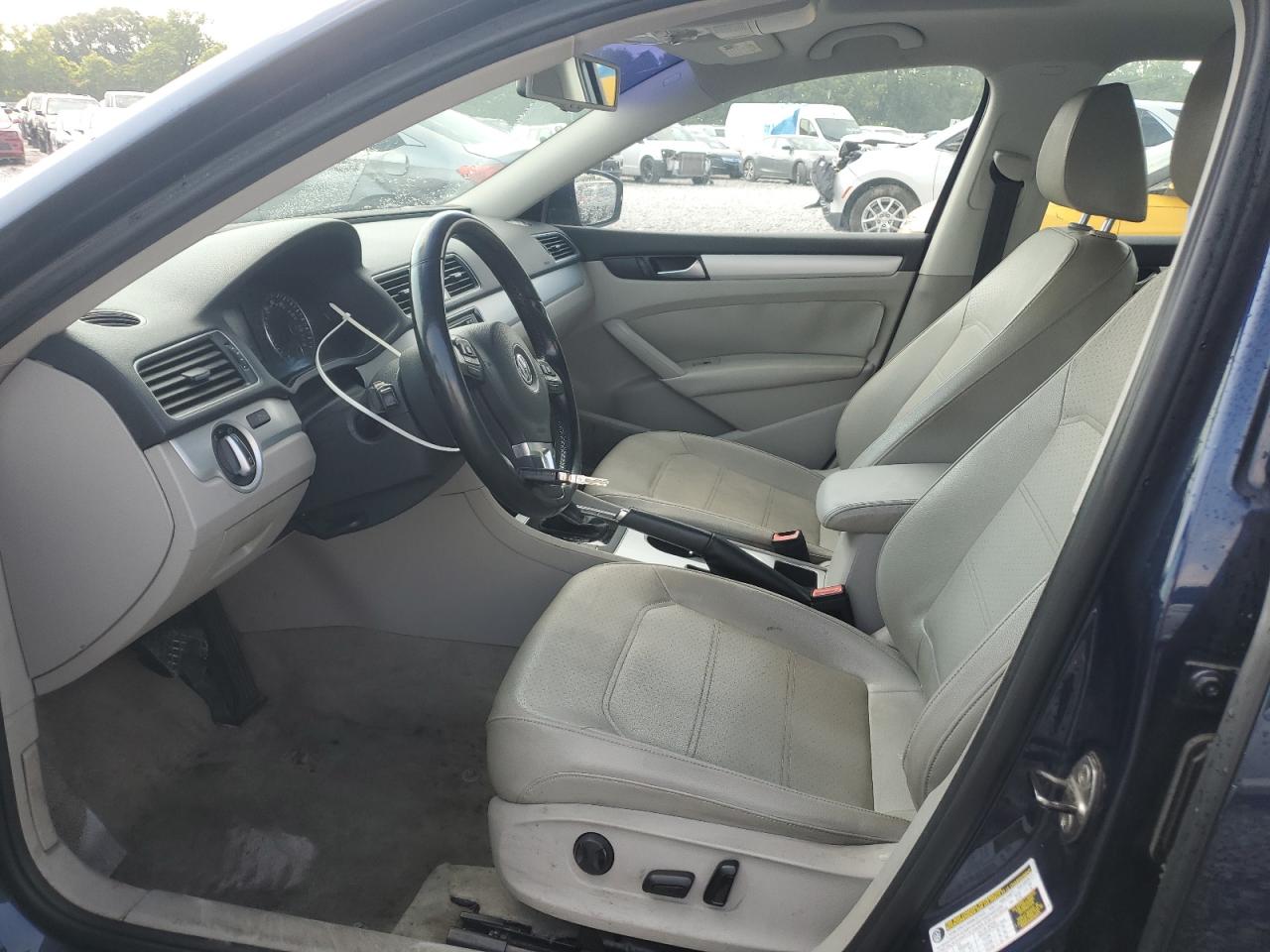 2013 Volkswagen Passat Se VIN: 1VWBP7A33DC060698 Lot: 59367055