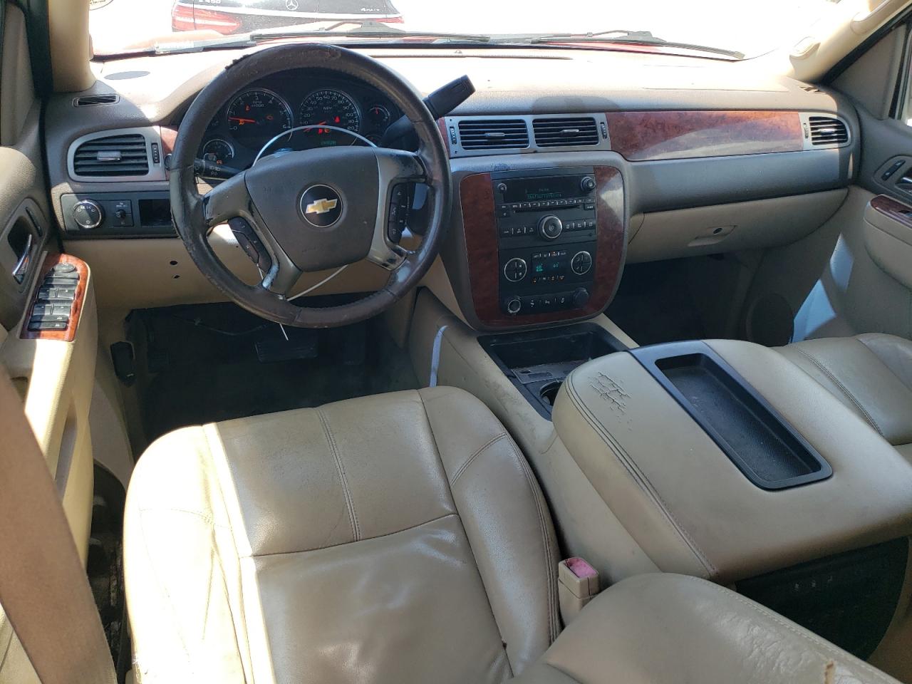2012 Chevrolet Suburban C1500 Lt VIN: 1GNSCJE06CR320459 Lot: 62087665