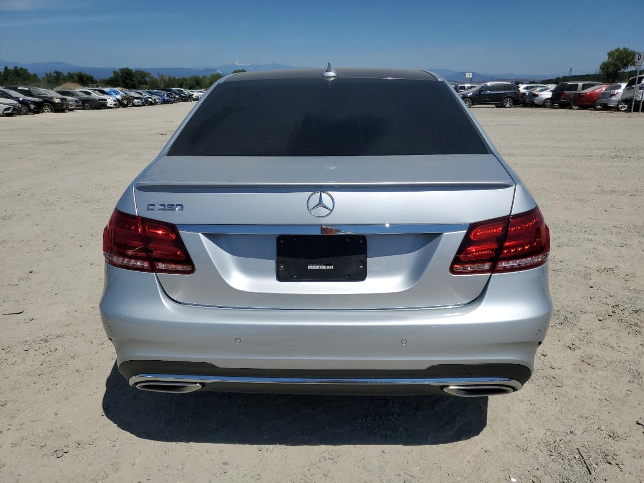 MERCEDES-BENZ E-CLASS 2016 VIN WDDHF5KB9GB226894 zdjęcie 6