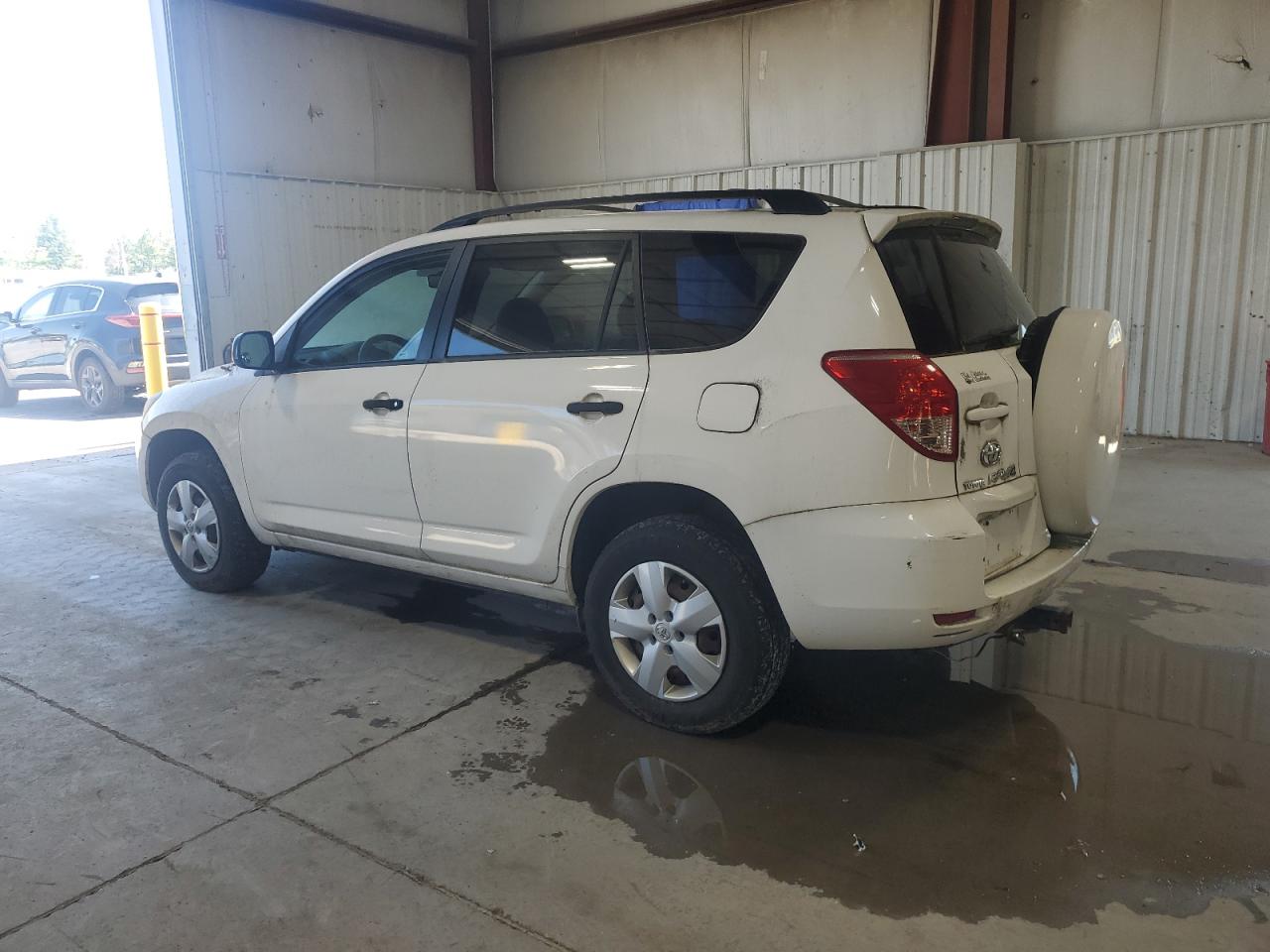 TOYOTA RAV4 2008 VIN JTMZD33V385081515 фото 2