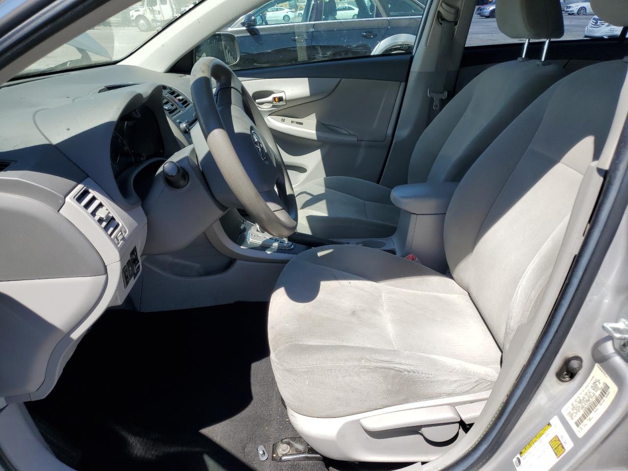 2010 Toyota Corolla Base VIN: 1NXBU4EE5AZ377132 Lot: 62966935